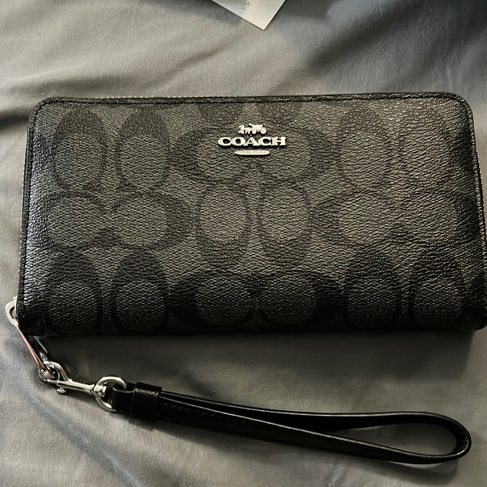 Coach wallet